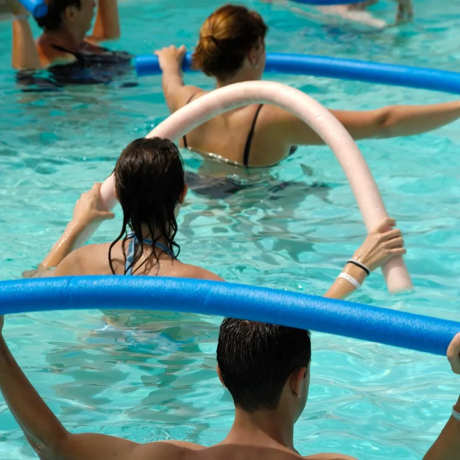 Attivit&agrave; in piscina